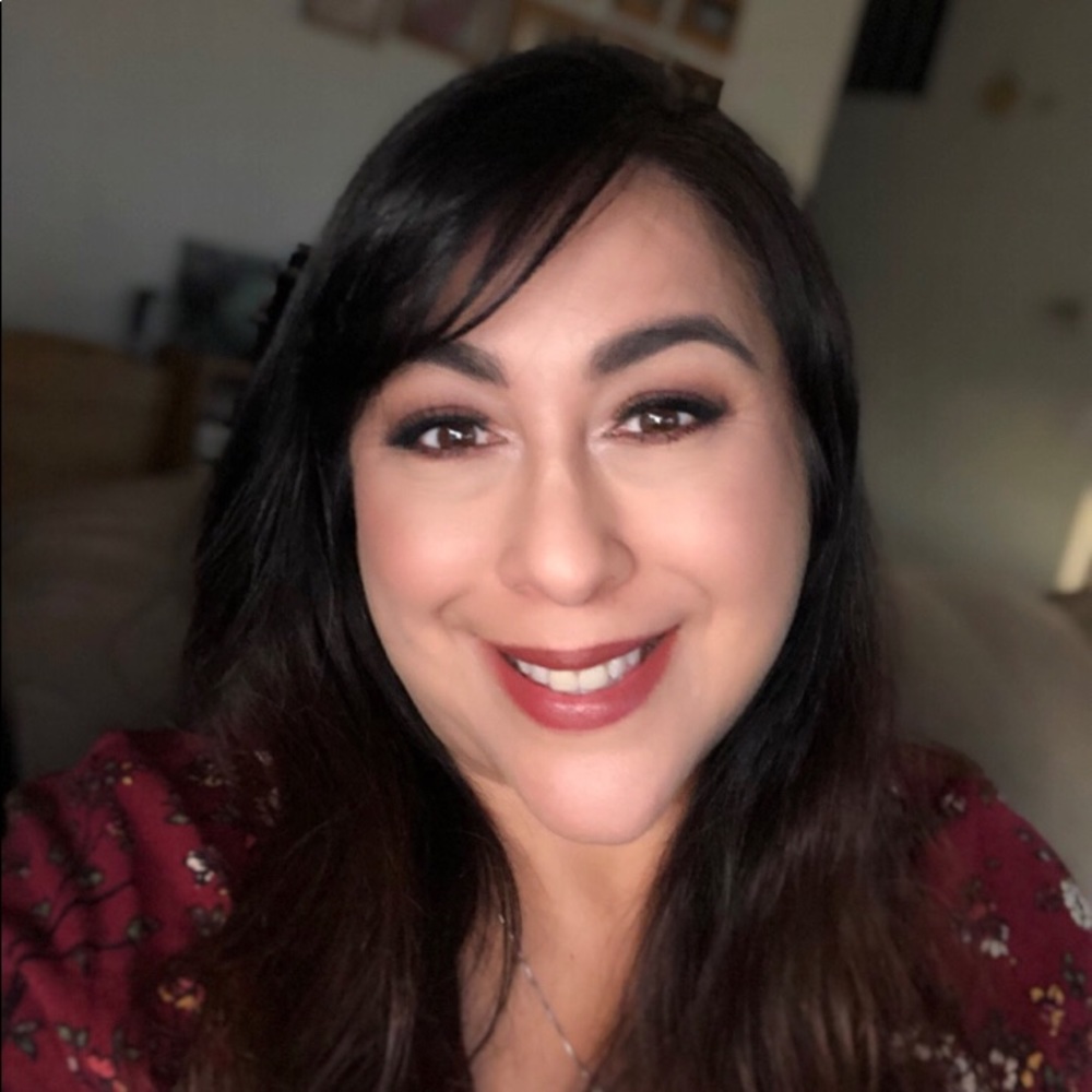 Meet your Posher, Tina